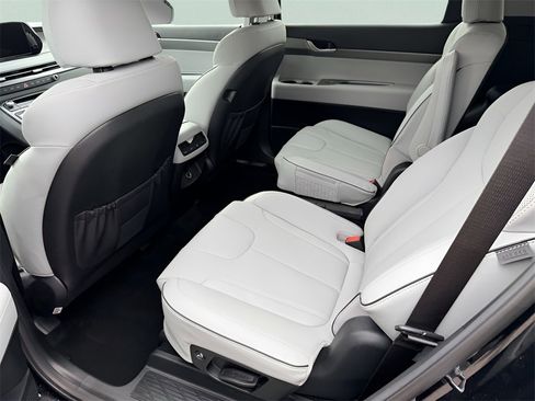 Used 2024 Hyundai Palisade SEL image 30