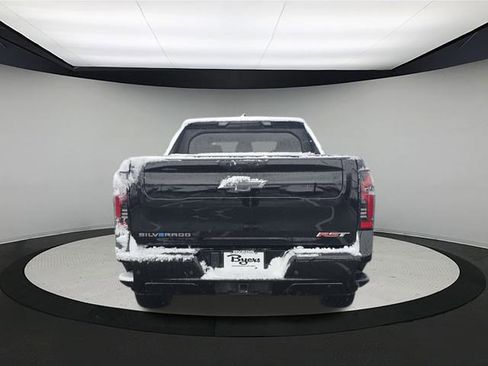Used 2024 Chevrolet Silverado EV RST image 6