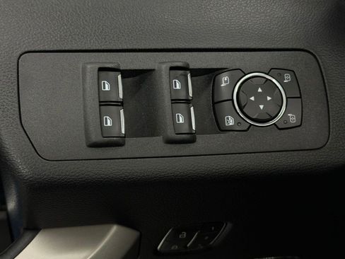 Used 2018 Ford F150 Lariat image 19