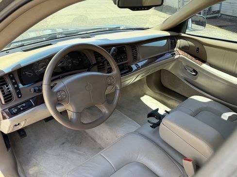 Used 2004 Buick Park Avenue w/ Prestige Feature Package FWD image 26
