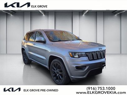 Used 2017 Jeep Grand Cherokee Altitude
