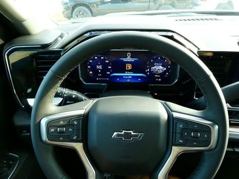 New 2026 Chevrolet Silverado 1500 RST AWD/4WD image 15