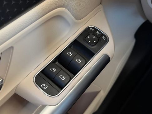 Certified 2025 Mercedes-Benz GLA 250 image 20