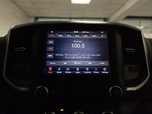 Used 2021 RAM 1500 Big Horn image 17