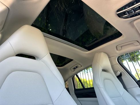 Certified 2023 Porsche Panamera 4S AWD/4WD image 17