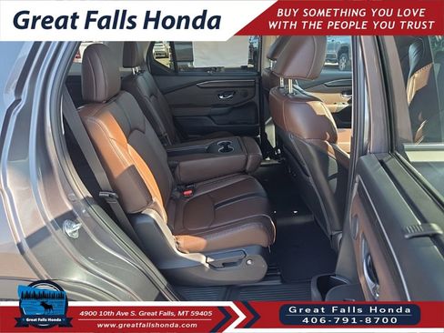 New 2026 Honda Pilot Touring image 18