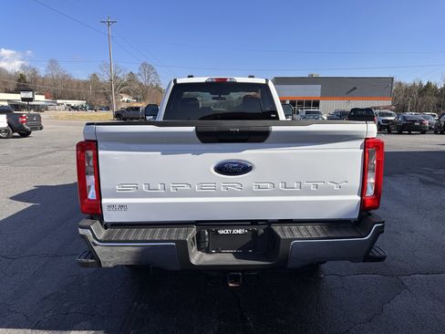 Used 2026 Ford F250 XLT image 7