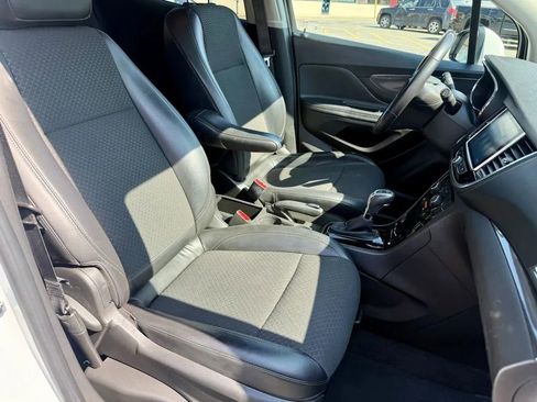 Used 2019 Buick Encore Preferred image 15