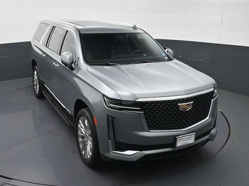 Used 2024 Cadillac Escalade ESV Premium Luxury AWD/4WD image 37