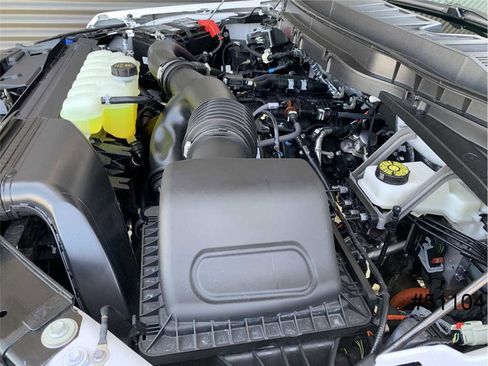 Used 2025 Ford F150 Platinum w/ FX4 Off-Road Package image 15