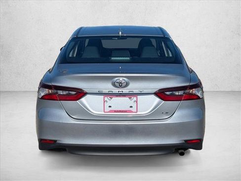 Used 2024 Toyota Camry LE image 7