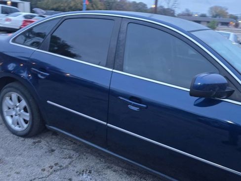 Used 2006 Ford Five Hundred SEL image 6