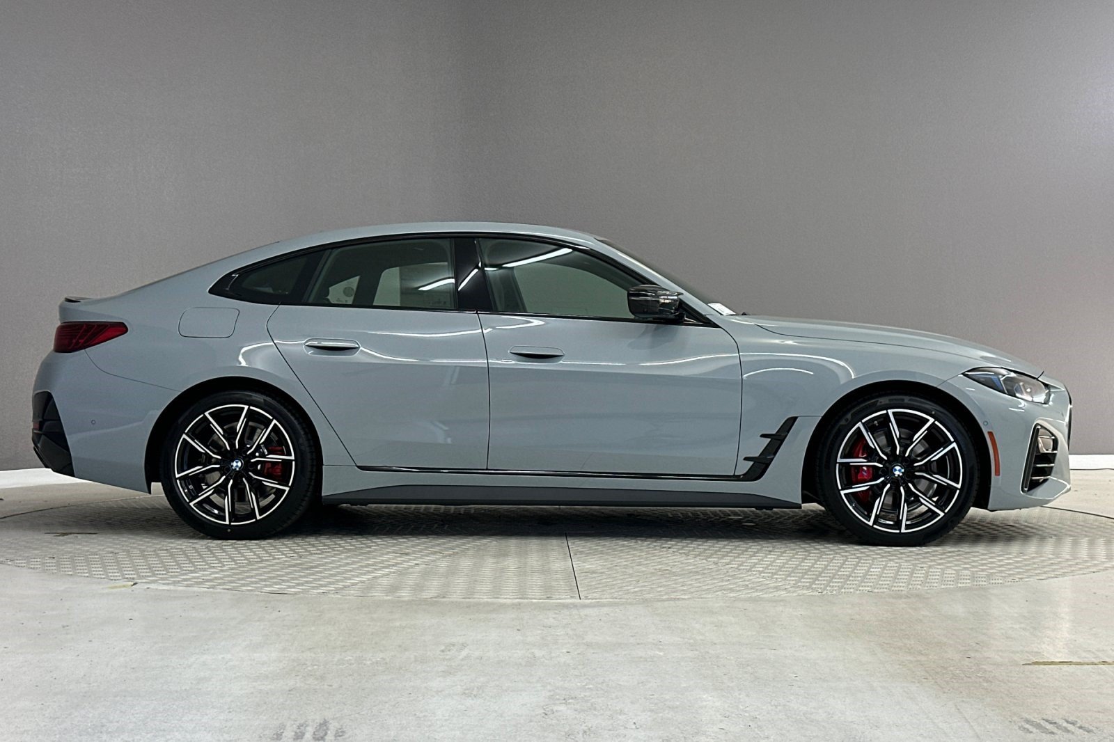 New 2026 BMW M440i w/ Premium Package RWD image 7