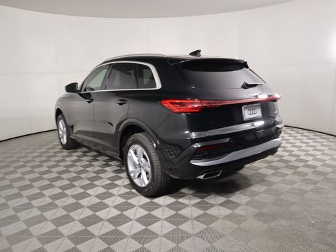 Used 2025 Audi Q5 2.0T Premium w/ Convenience Package image 8