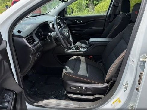 Used 2020 GMC Acadia AT4 AWD/4WD image 3