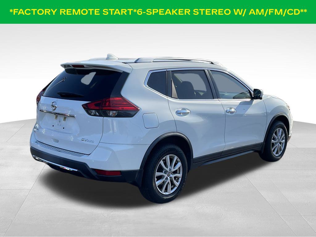 Used 2017 Nissan Rogue SV w/ SV Premium Package AWD/4WD image 3