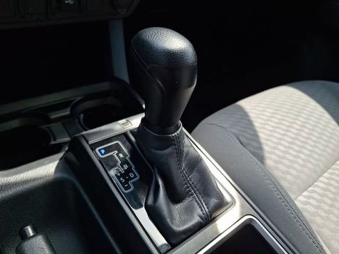 Used 2020 Toyota Tacoma SR image 13