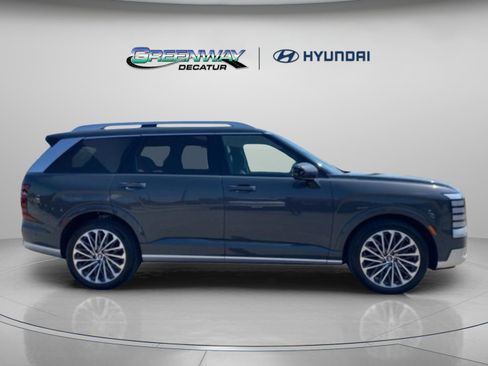 New 2026 Hyundai Palisade Calligraphy FWD image 8