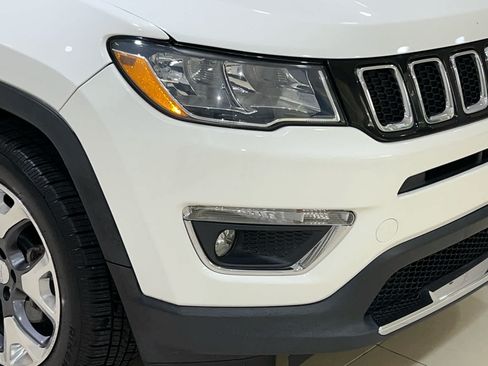 Used 2020 Jeep Compass Limited AWD/4WD image 4