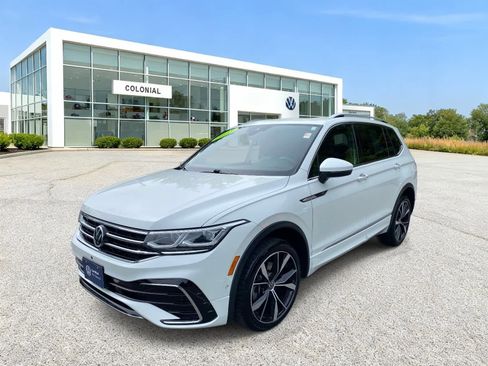 Certified 2023 Volkswagen Tiguan SEL R-Line AWD/4WD image 1