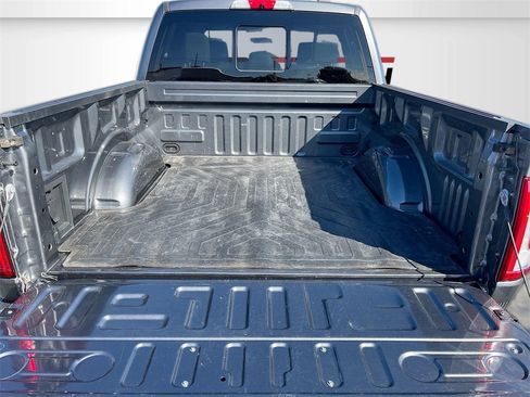 Used 2023 Ford F150 Lariat w/ Trailer Tow Package image 27