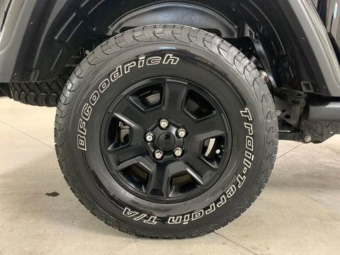 Used 2021 Jeep Gladiator Mojave image 24