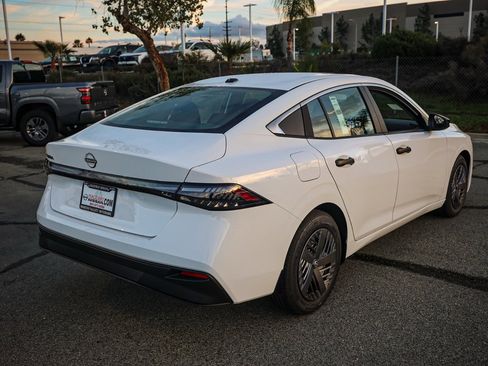 New 2026 Nissan Sentra S image 4