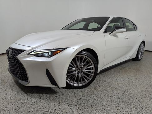Used 2023 Lexus IS 300 w/ Premium Package RWD image 18