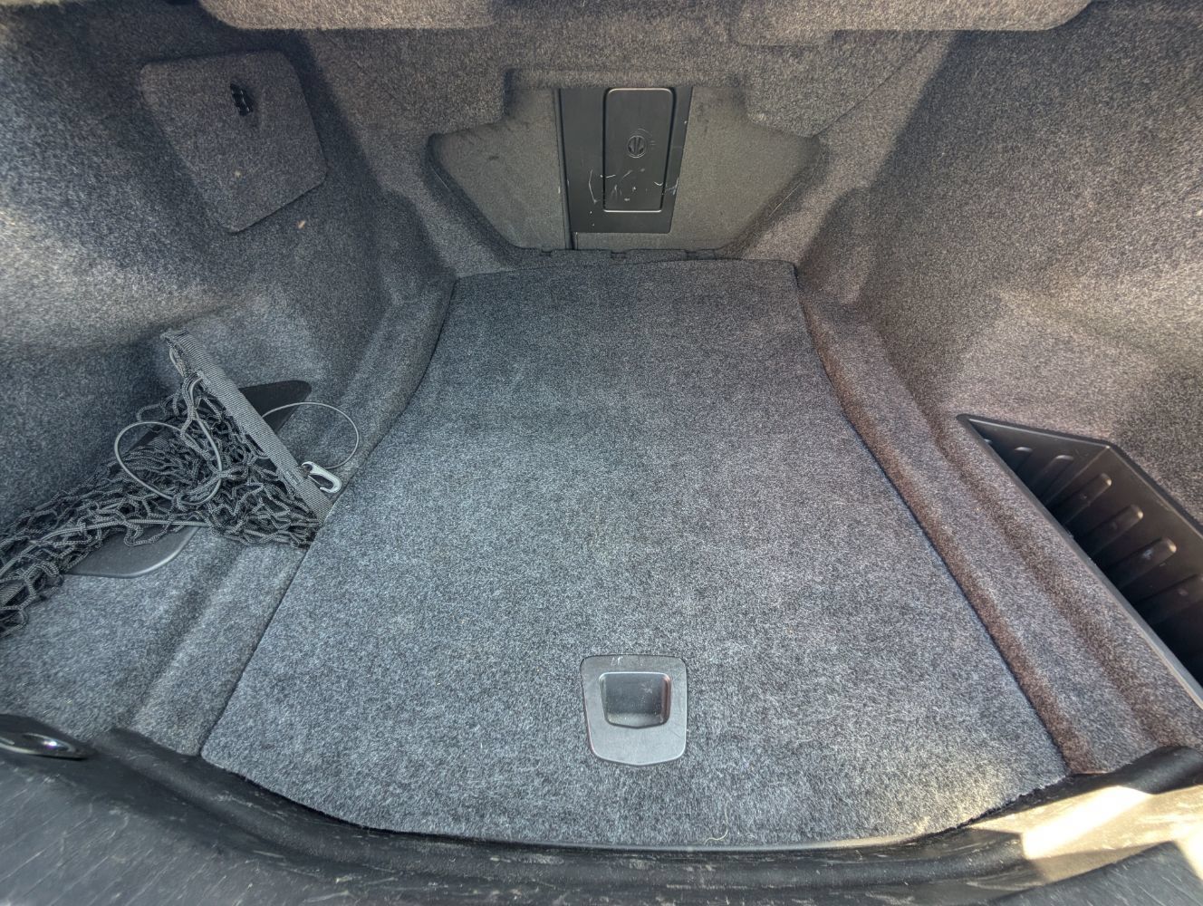 Used 2018 Cadillac CTS Luxury RWD image 19