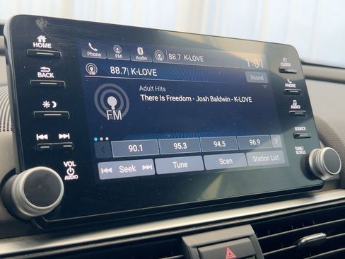 Used 2019 Honda Accord Sport image 22