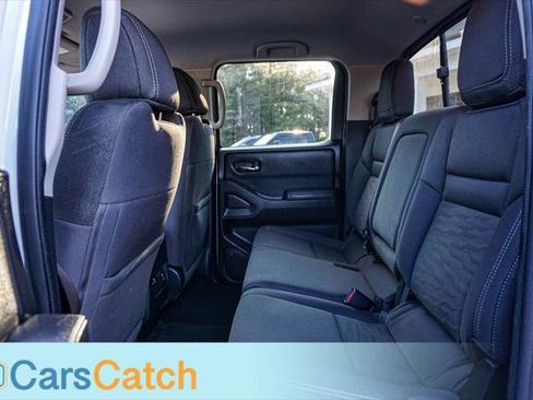 Used 2022 Nissan Frontier SV image 20