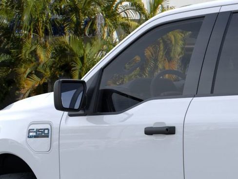 New 2024 Ford F150 Lightning Pro image 20