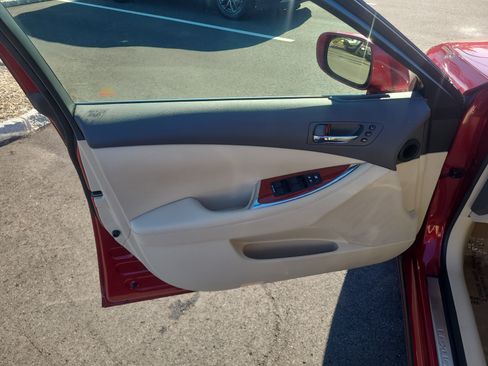 Used 2011 Lexus ES 350 FWD image 14