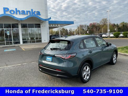 Used 2023 Honda HR-V LX image 6