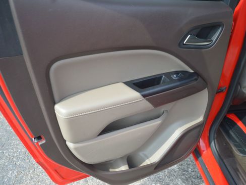 Used 2016 GMC Canyon SLE w/ SLE Convenience Package RWD image 15