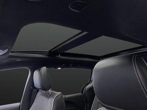 New 2026 Chrysler Pacifica Limited w/ Trailer Tow Group image 7