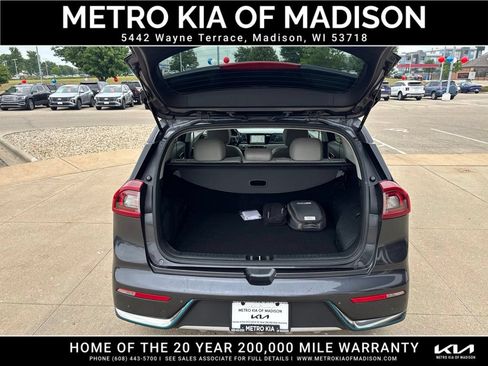 Used 2018 Kia Niro EX Premium FWD image 33