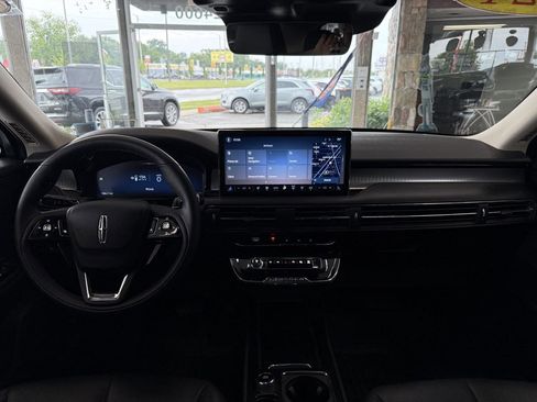 Used 2024 Lincoln Corsair Premiere w/ Equipment Group 101A image 41