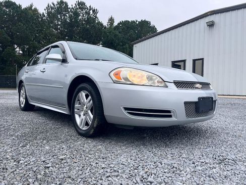 Used 2012 Chevrolet Impala LT w/ LT Sunroof Package image 3