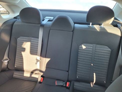 Used 2025 Kia K5 LXS image 9