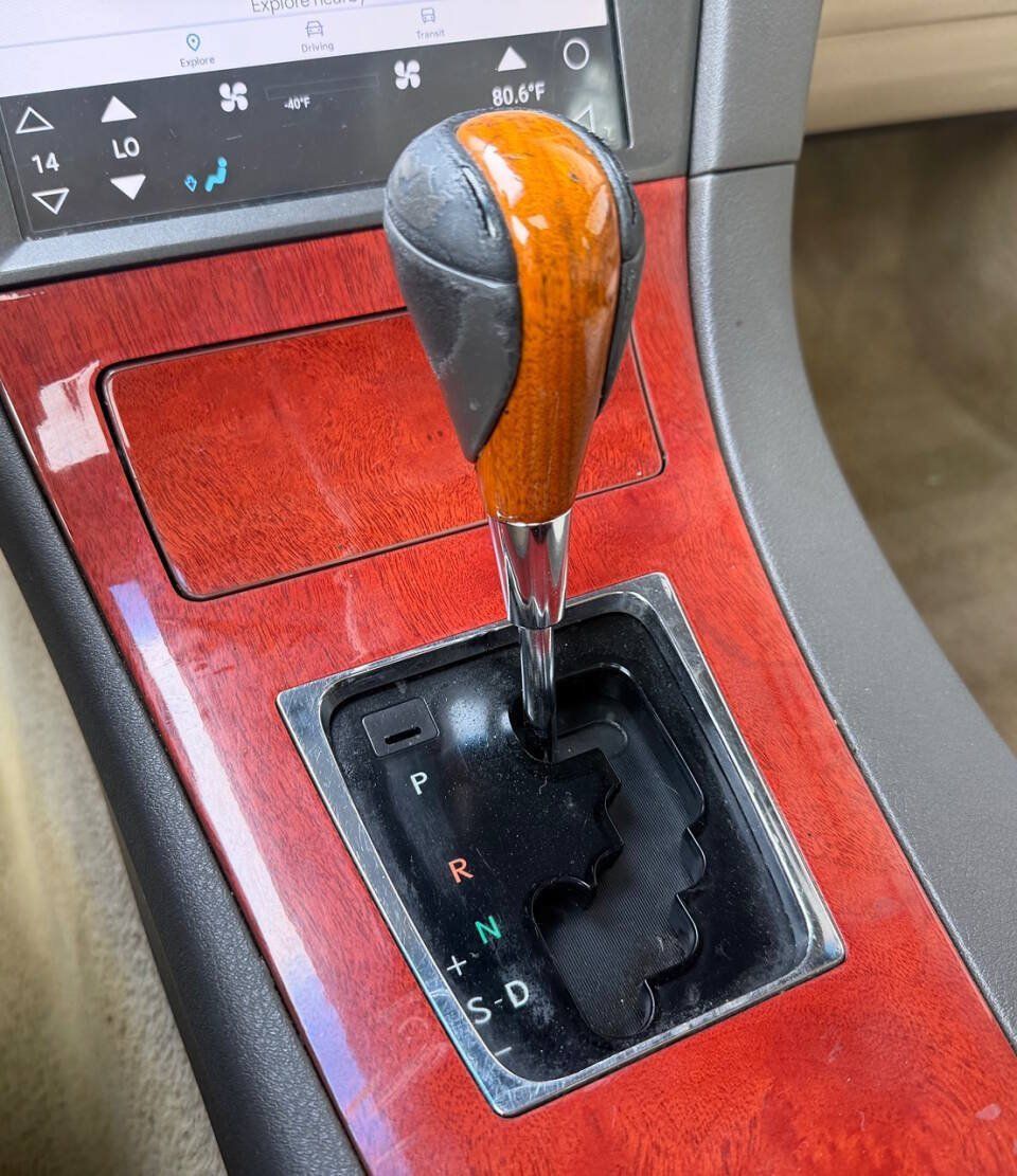 Used 2012 Lexus ES 350 FWD image 11