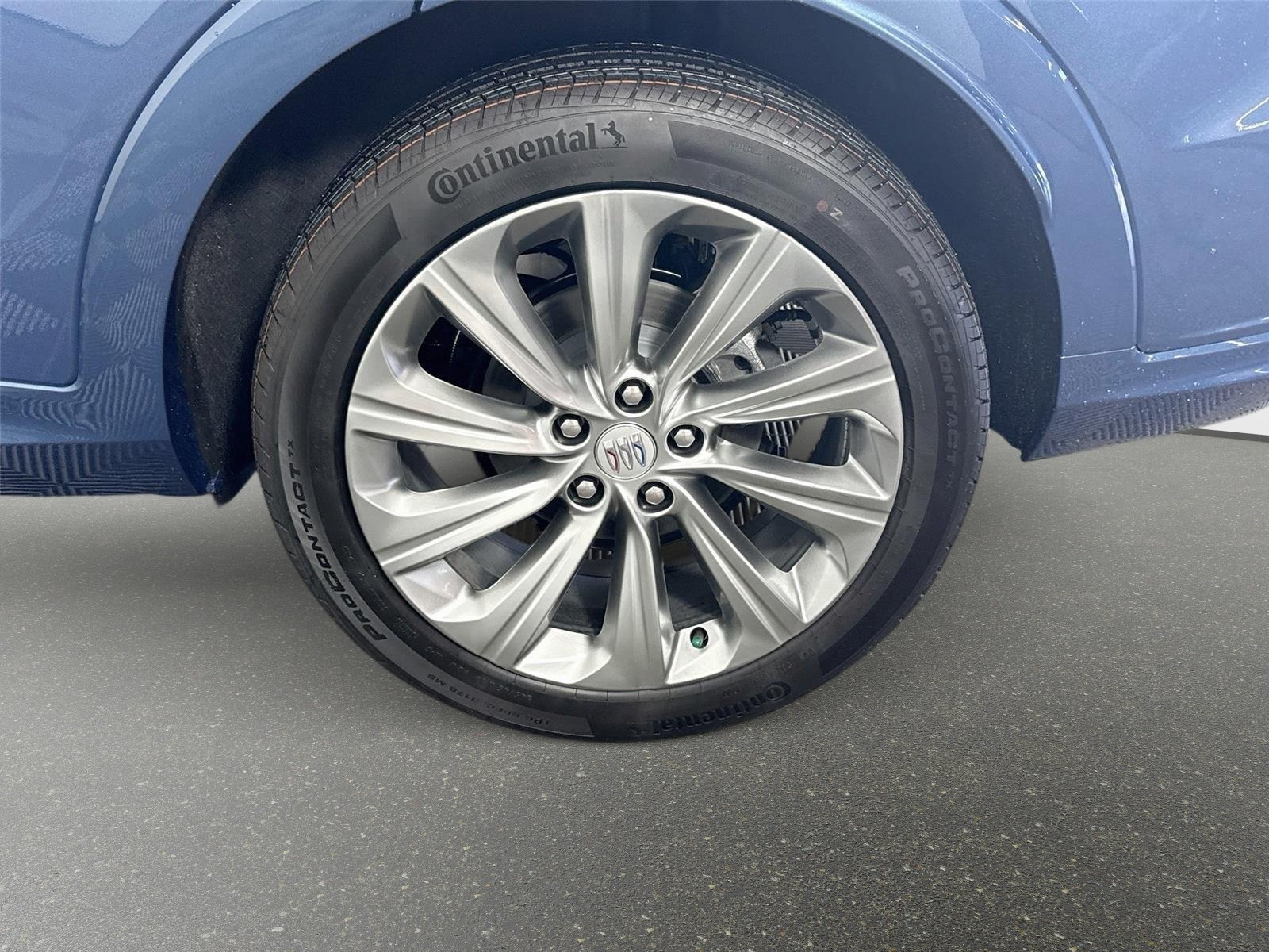 New 2026 Buick Envista Avenir FWD image 30
