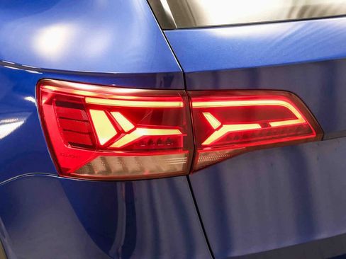 Used 2023 Volkswagen Taos S image 7