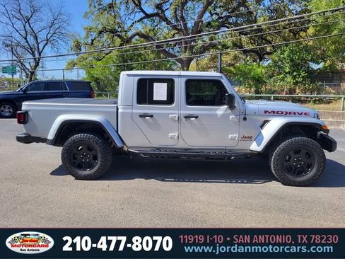 Used 2022 Jeep Gladiator Mojave w/ Cold Weather Group image 6