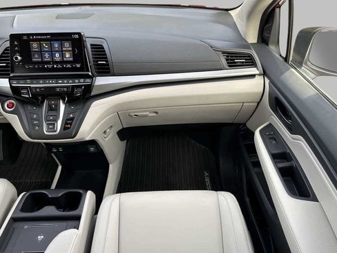 Used 2026 Honda Odyssey EX-L image 16