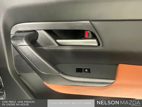 New 2026 MAZDA CX-50 Meridian Edition w/ Weather Package AWD/4WD image 23