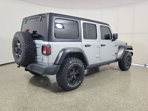 Used 2022 Jeep Wrangler Unlimited Sport AWD/4WD image 5