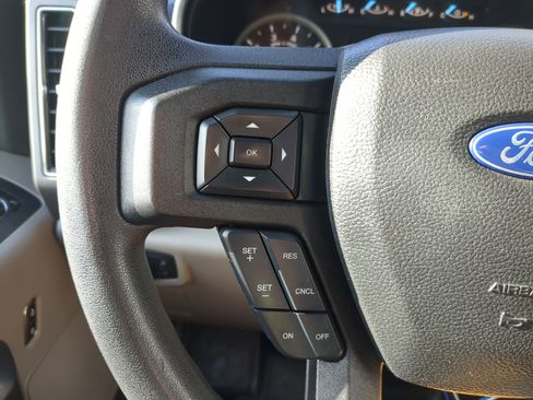 Used 2018 Ford F150 XLT image 18