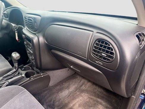 Used 2008 Chevrolet TrailBlazer LT w/ Sun And Sound Package AWD/4WD image 30