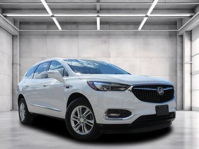 Used 2018 Buick Enclave Essence